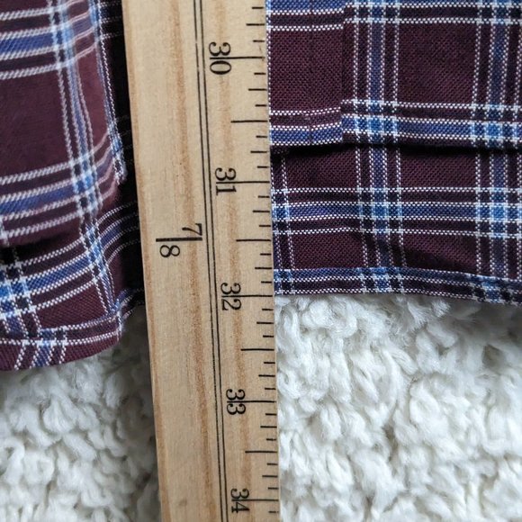 IZOD* Men's Long Sleeve Button Down Curved Hem Chest Pocket Plaid Shirt~ Size XL - Picture 8 of 11